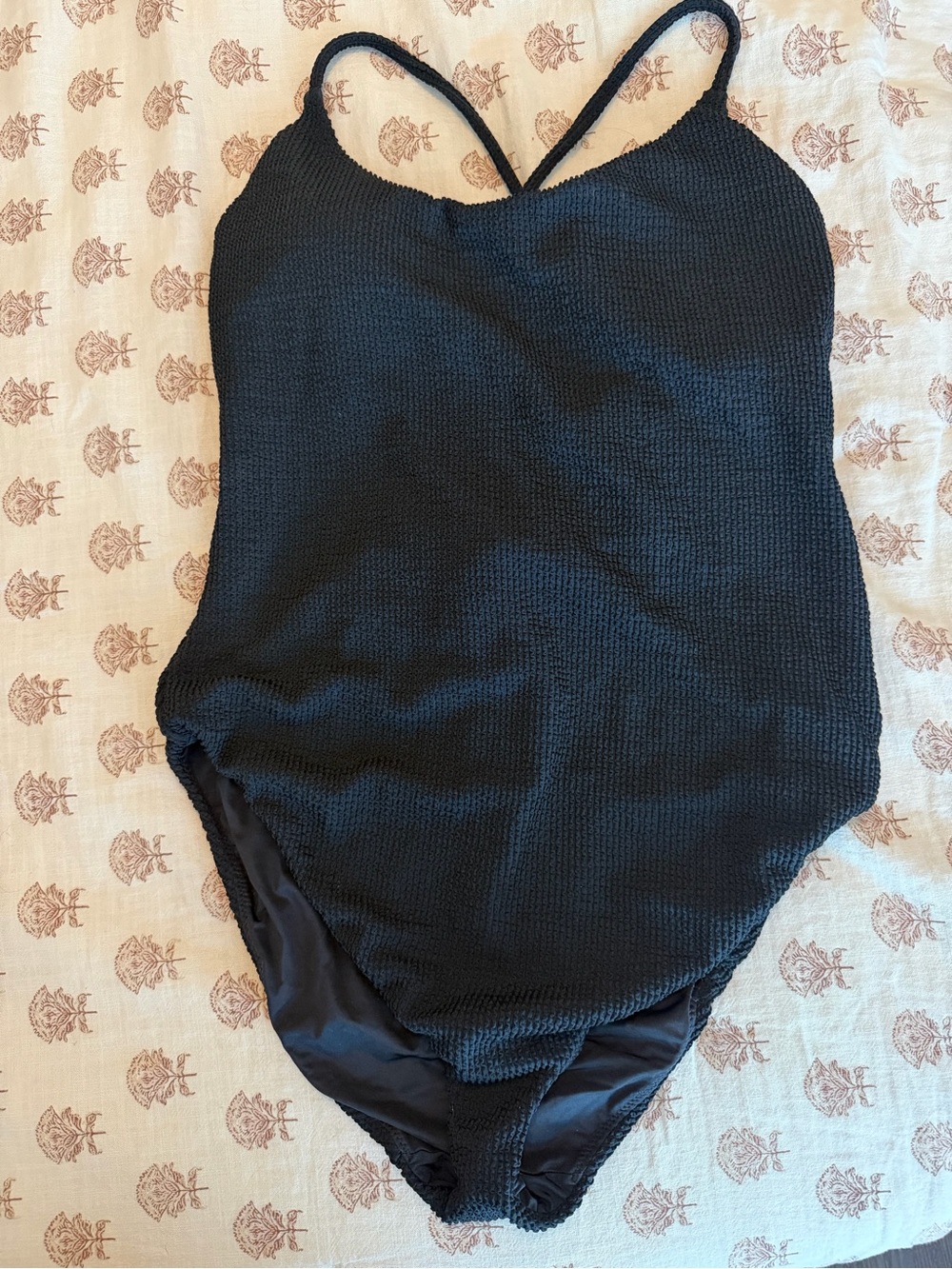 Show Me Your Mumu Positano in black scrunch